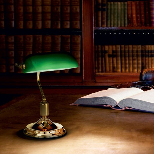 Lawyer tl1